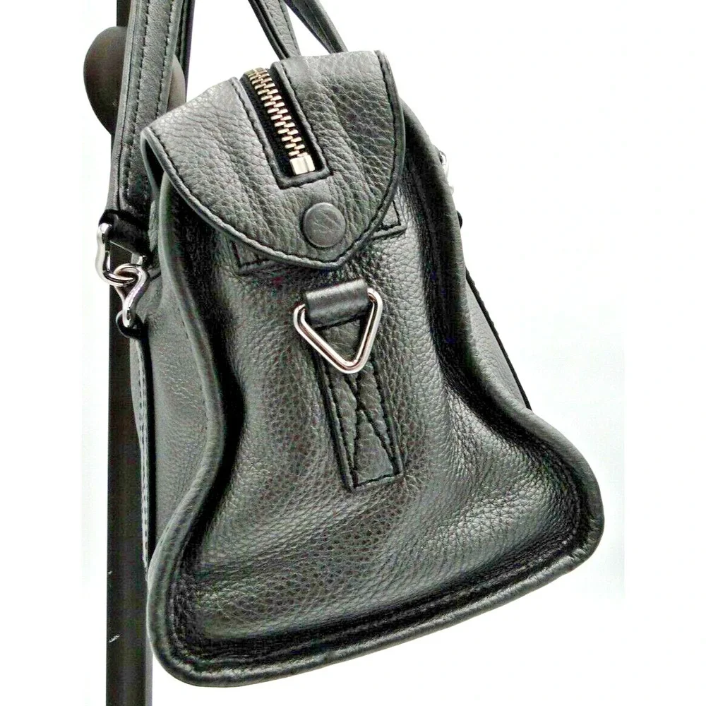 Marc‎ Jacobs Bag Crossbody Satchel Silver Pebbled Leather Handbag Purse Metallic